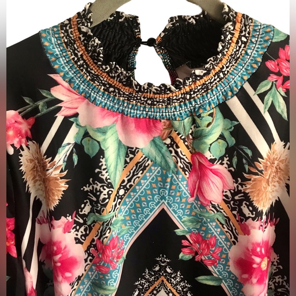 LADMOUS POLY SPANDEX BLEND FLORAL LONG SLEEVE BLOUSE - Picture 2 of 7